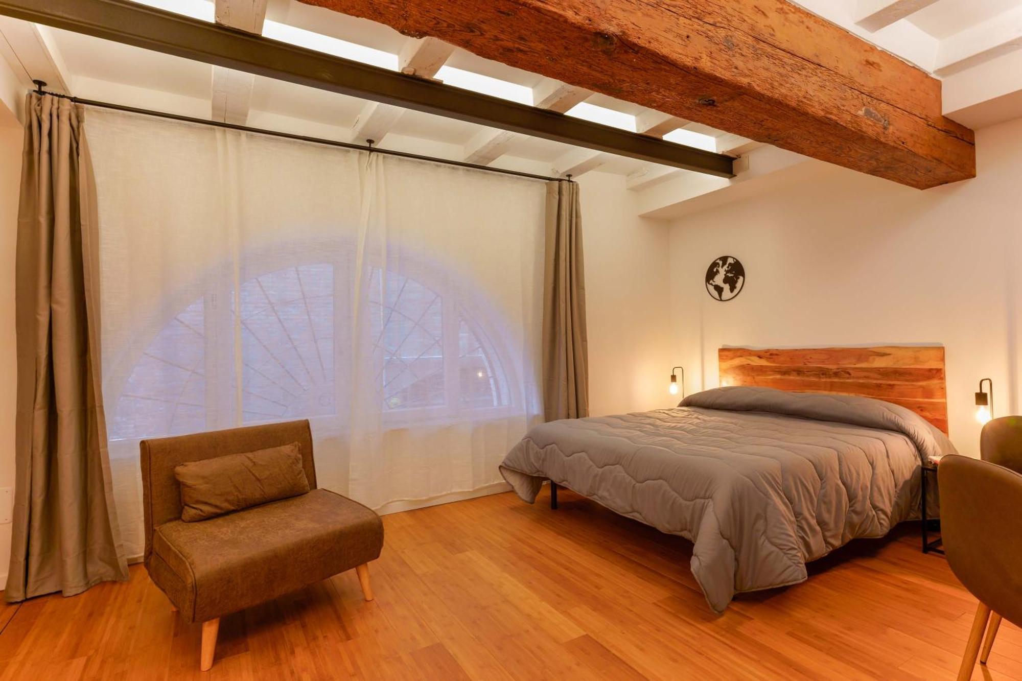 Sette Chiese Apartments Болоня Екстериор снимка