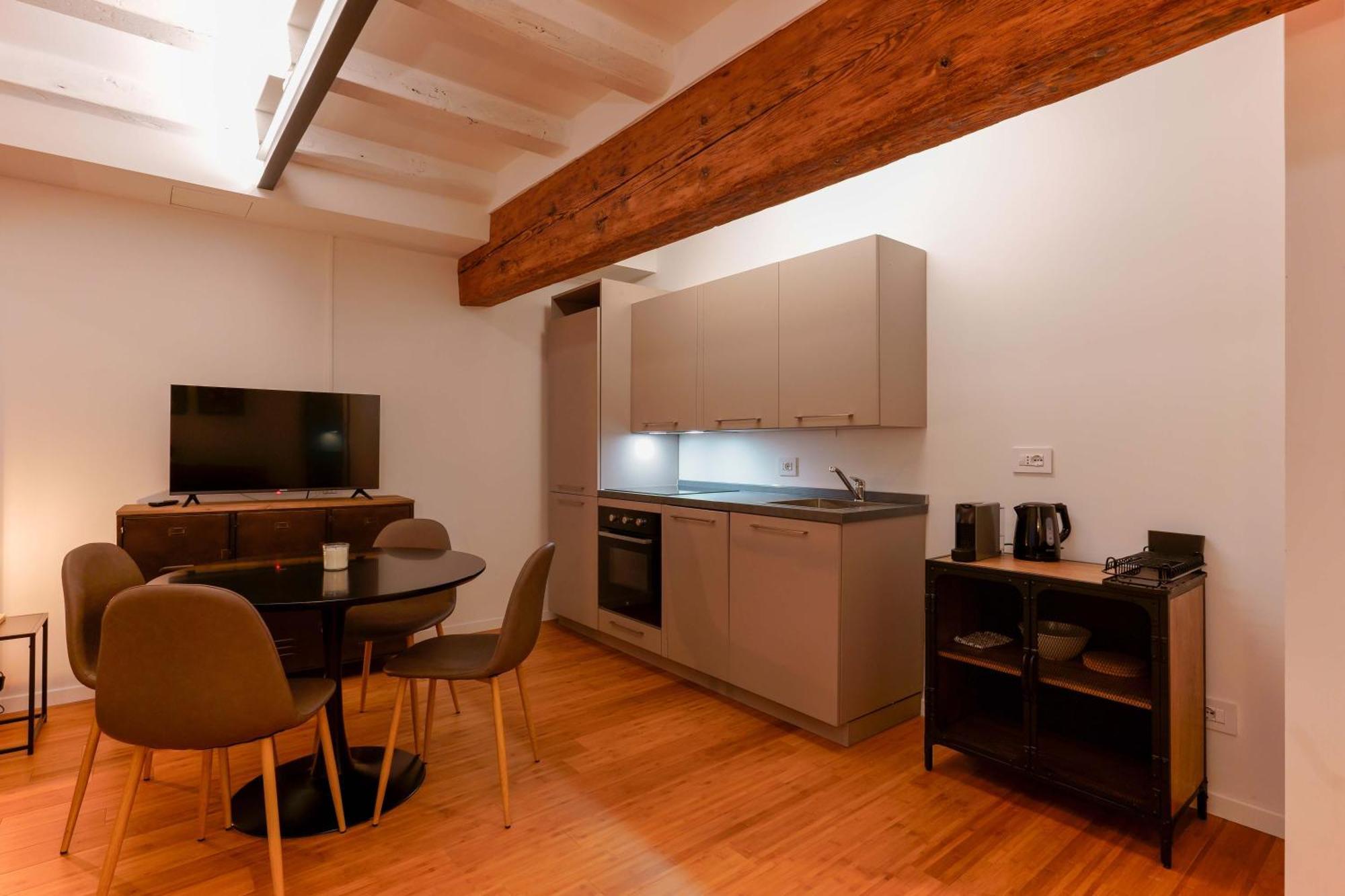 Sette Chiese Apartments Болоня Екстериор снимка