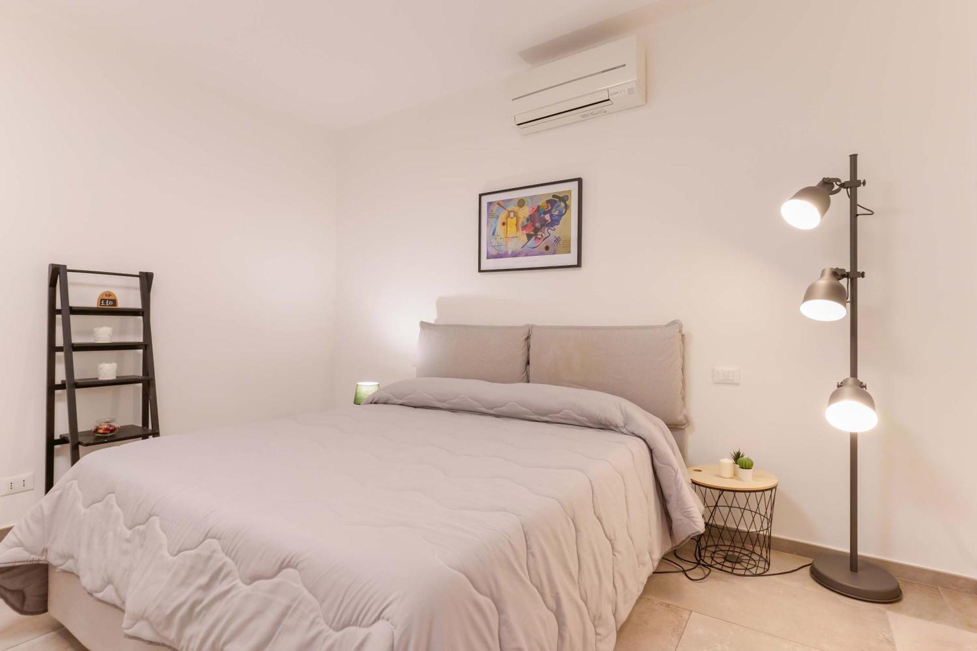 Sette Chiese Apartments Болоня Екстериор снимка