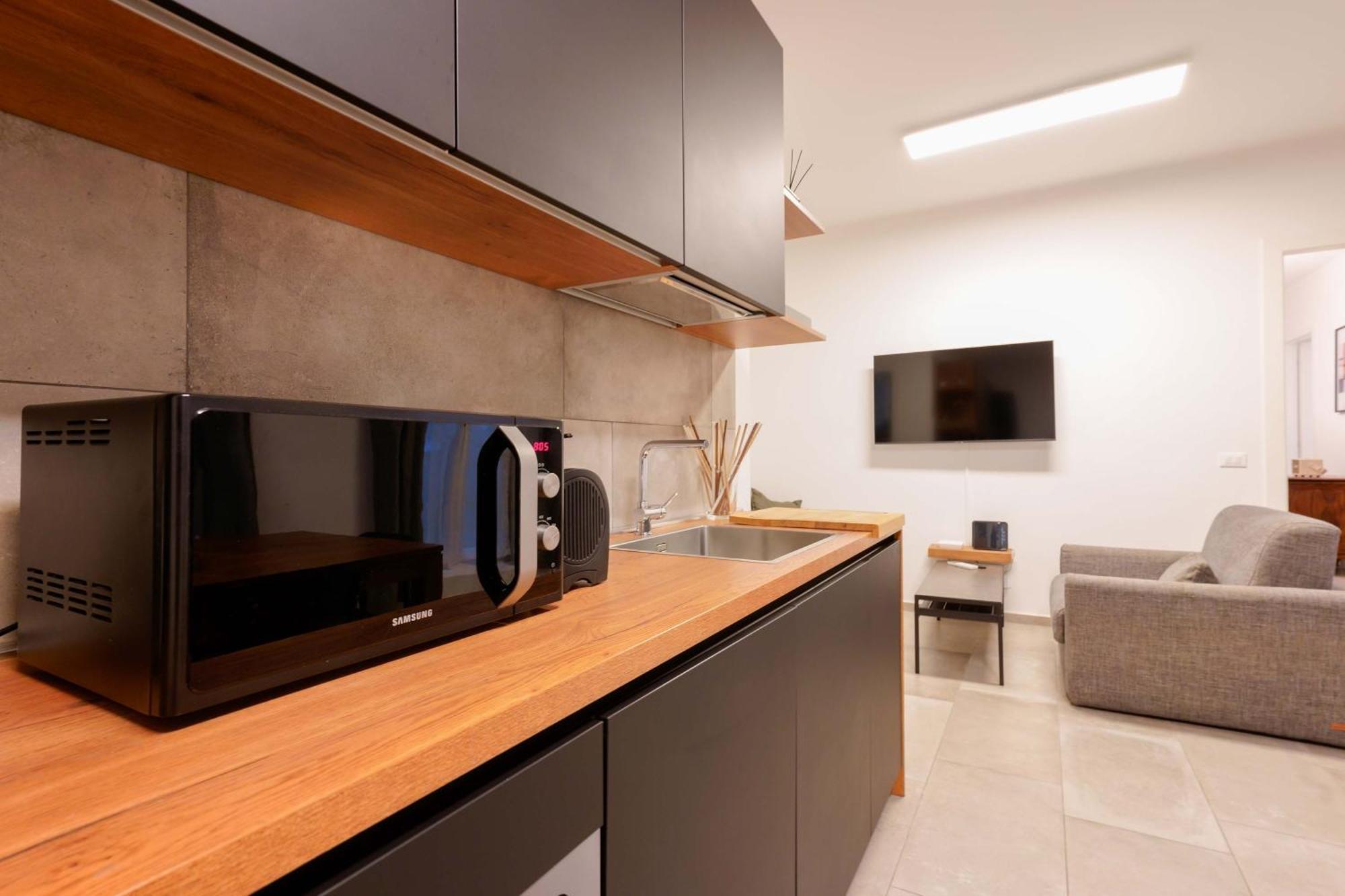 Sette Chiese Apartments Болоня Екстериор снимка