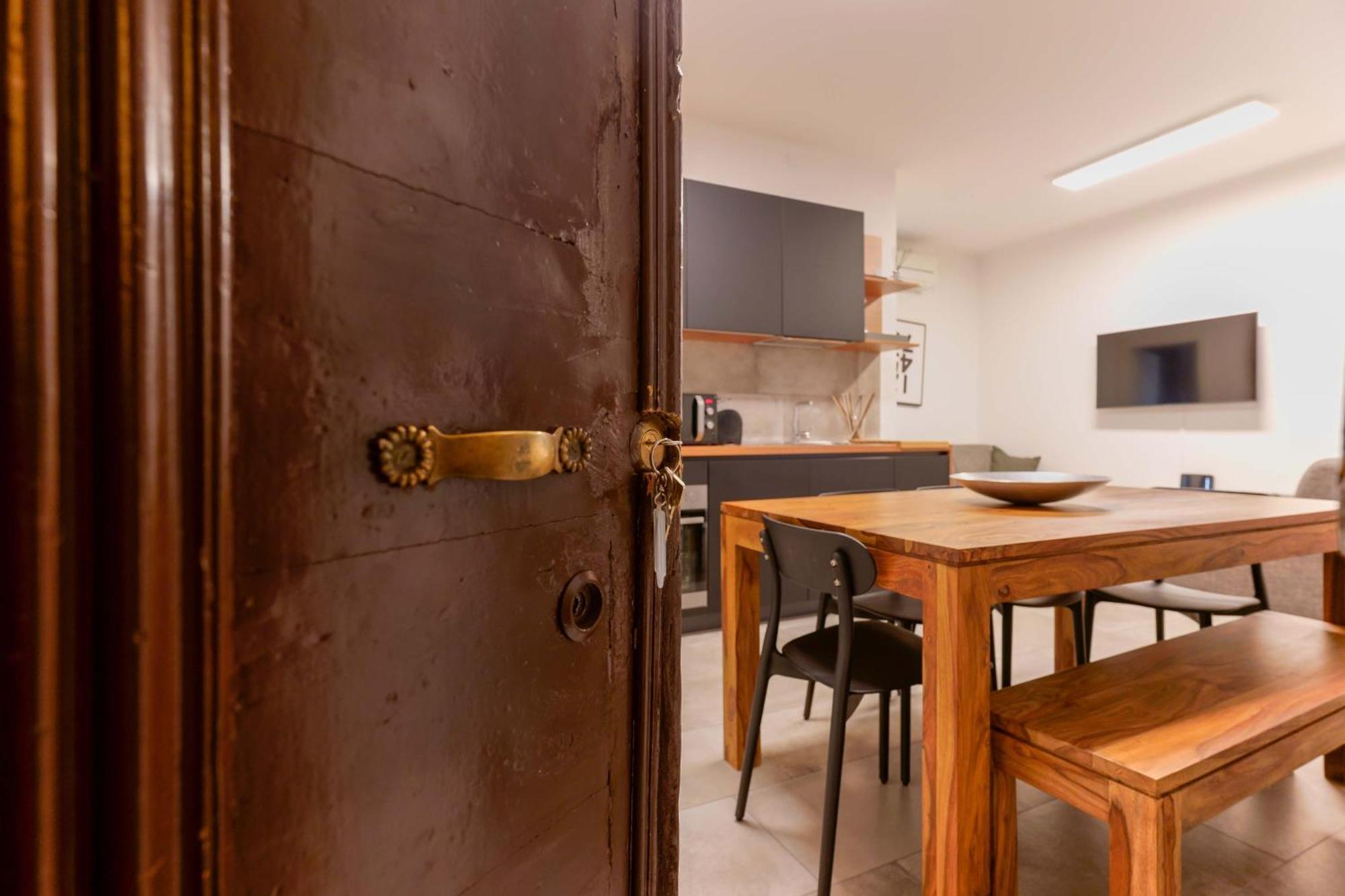 Sette Chiese Apartments Болоня Екстериор снимка